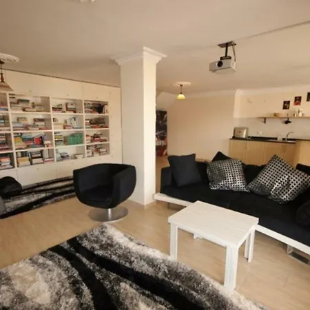 Imagine You And Your Family Renting This Luxury In Alanya, Close To The Beach, 1031 Villa Alanya