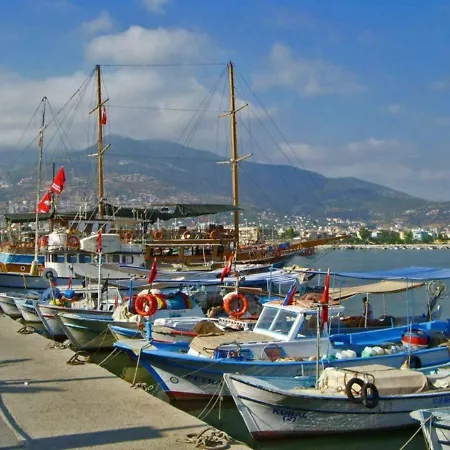 Villa Imagine You And Your Family Renting This Luxury In Alanya, Close To The Beach, 1031