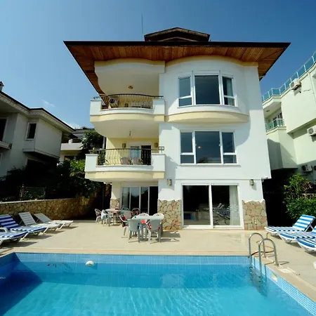 Imagine You And Your Family Renting This Luxury In Alanya, Close To The Beach, 1031 Villa Alanya