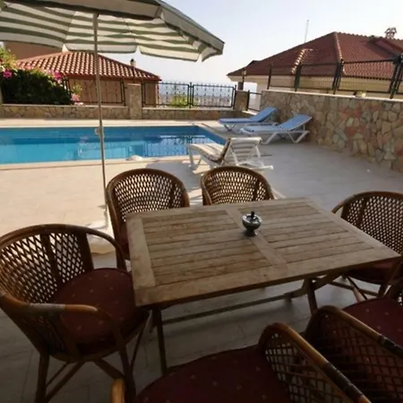 Imagine You And Your Family Renting This Luxury In Alanya, Close To The Beach, 1031 Villa Alanya