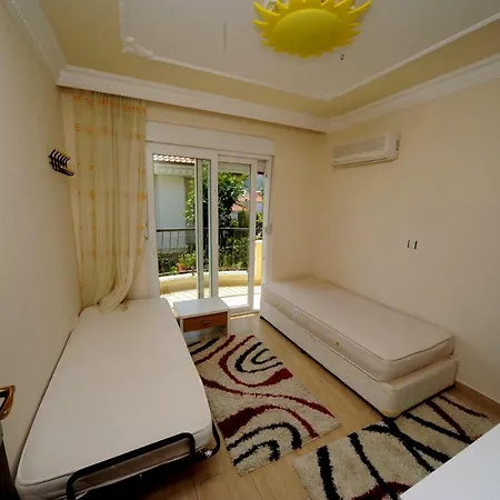 Imagine You And Your Family Renting This Luxury In Alanya, Close To The Beach, 1031 Villa Alanya
