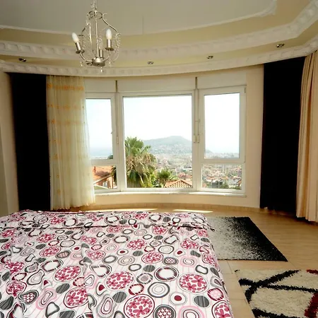 Villa Imagine You And Your Family Renting This Luxury In Alanya, Close To The Beach, 1031 *