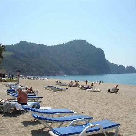Imagine You And Your Family Renting This Luxury In Alanya, Close To The Beach, 1031 Villa